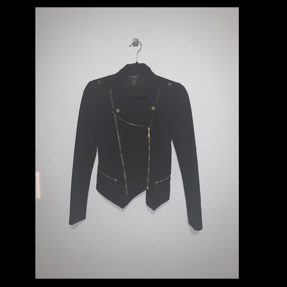 Black blazer with zippers